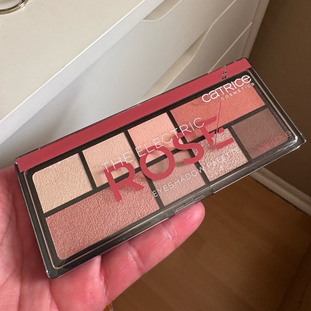 CATRICE Cosmetics, Electric Rose Eyeshadow Palette - Brand New Factory Sealed.